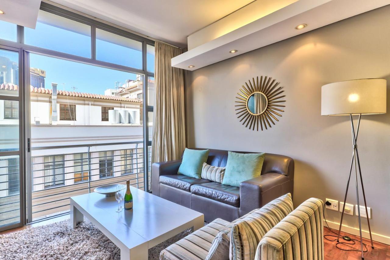 Mandela Rhodes Luxury * Cape Town