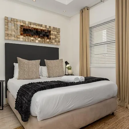 Mandela Rhodes Luxury Apartments Kaapstad Buitenkant foto